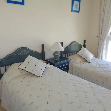 Apartamento Edificio Playa De Oro