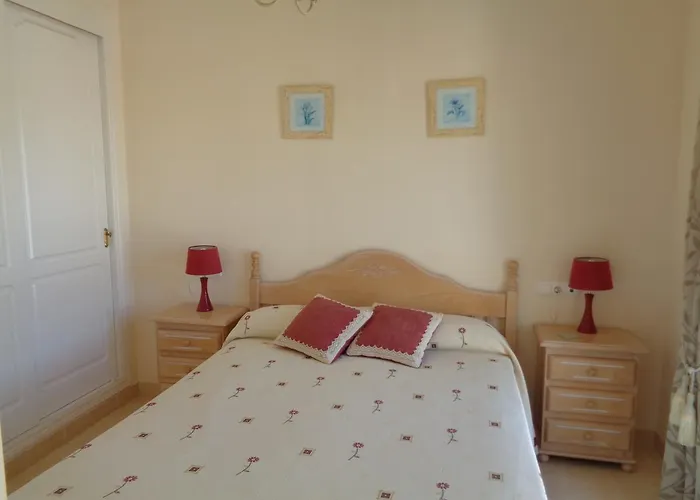 Edificio Playa De Oro Апартаменты *